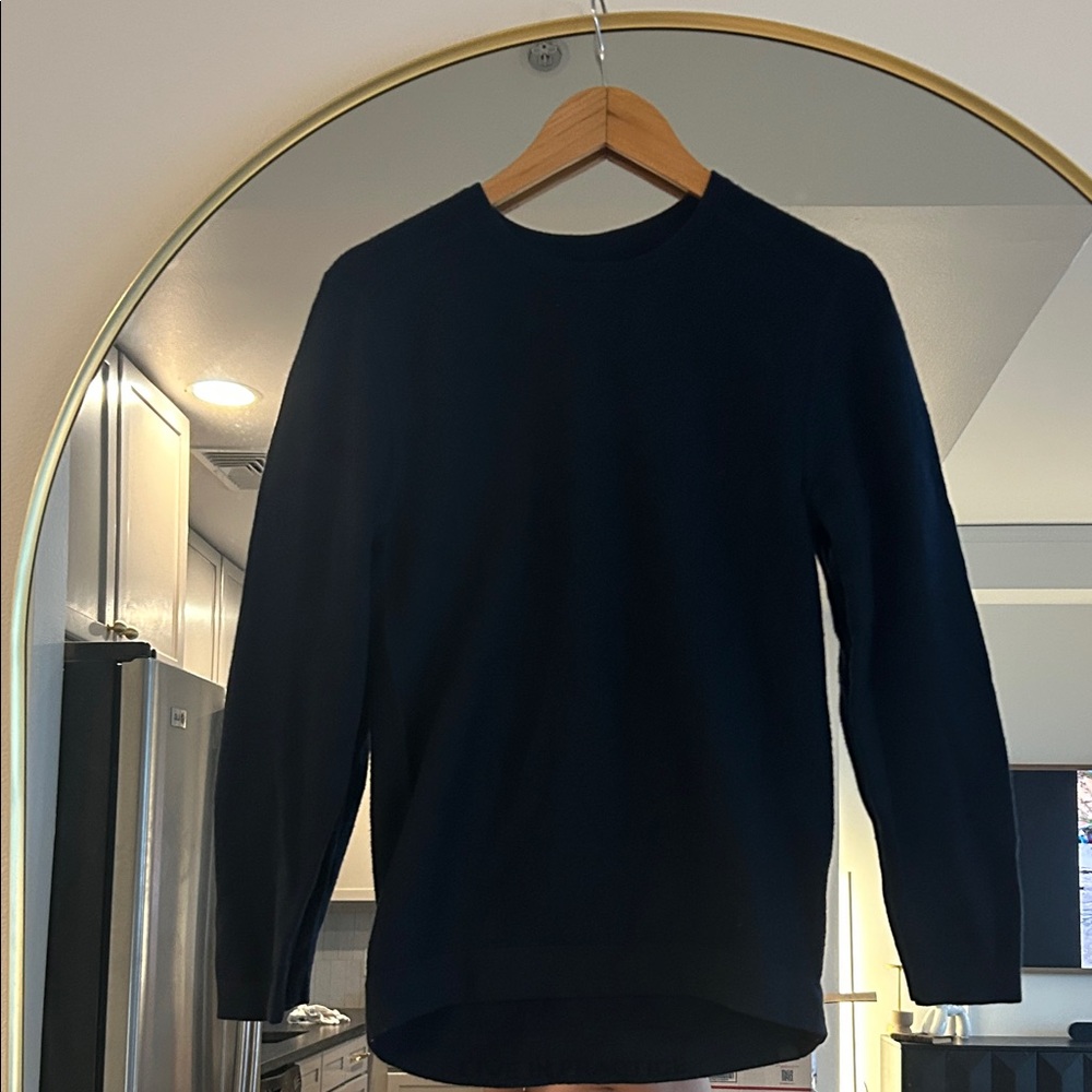 lululemon athletica Men's Dark Navy Crewneck Sweater